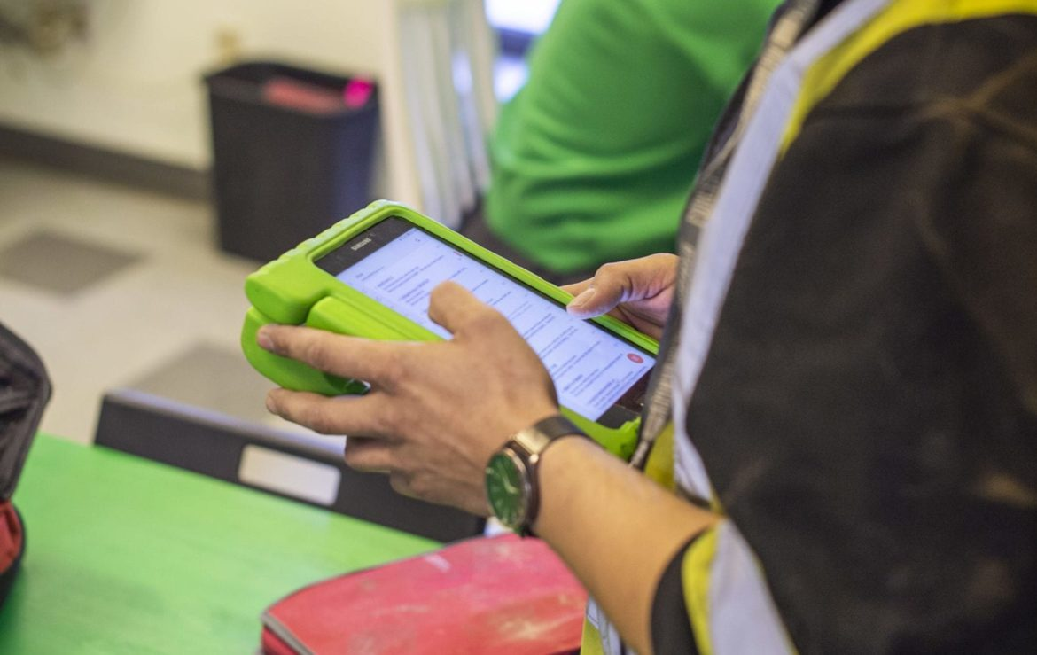 Factors influencing the price of hiring a pressure washer